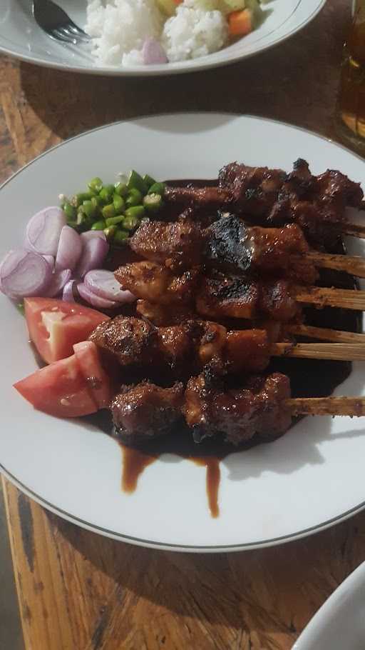 Sate Betawi H. Romelih 9