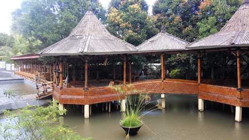 Saung Pancoran 9