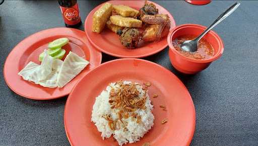 Warung Betawi Asli H. Namin Amid 6