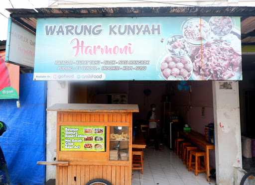 Warung Kunyah Harmoni 9