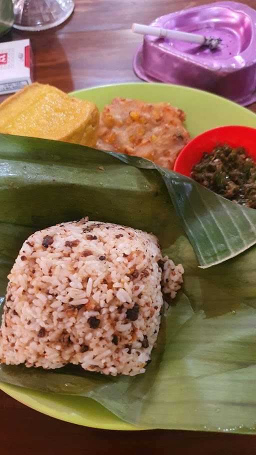 Warung Nasi Tutug Oncom Pamulang 3