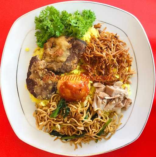 Kedai Nasi Kuning Mega Rasa 5