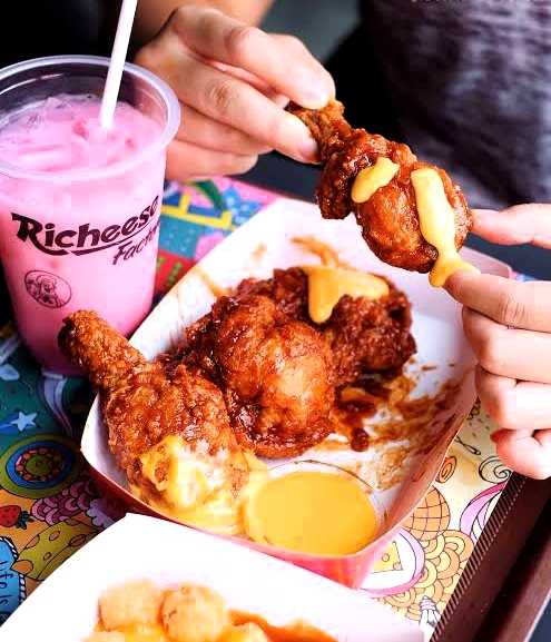 Richeese Factory Boulevard 3