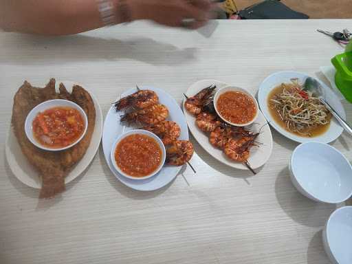 Warung Mbak Daeng 5