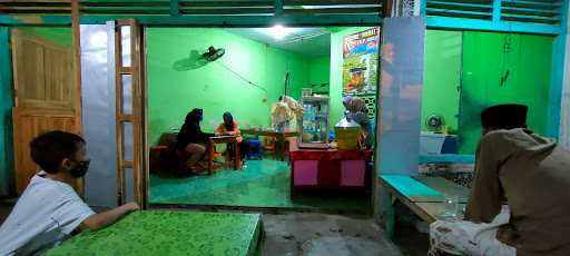 Warung Pojok Lalapan 10