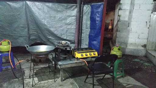 Warung Pojok Lalapan 8