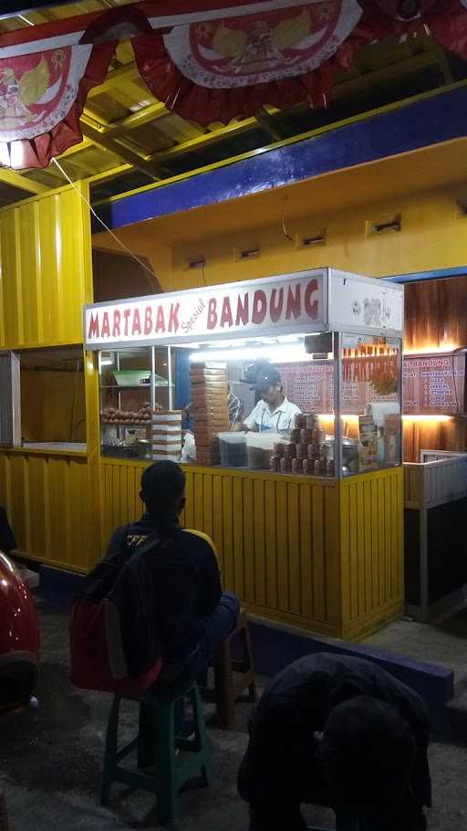 Martabak Bandung Bunderan 9