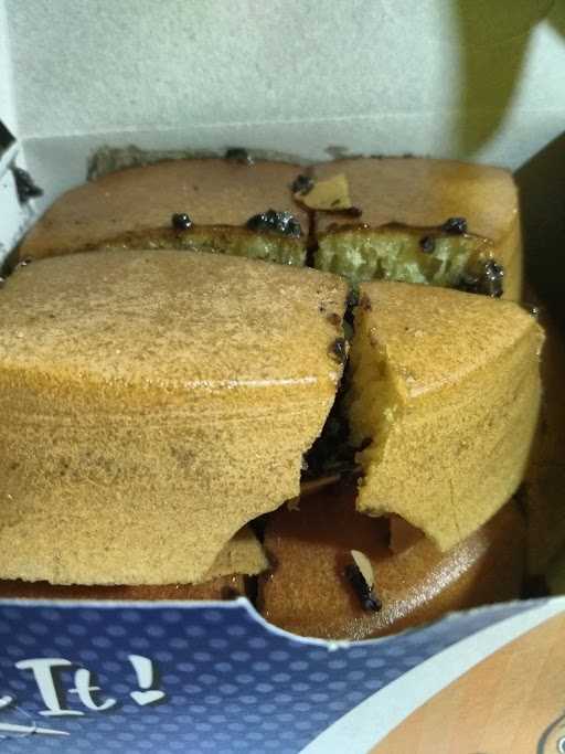 Martabak Manis Bang Radit 10