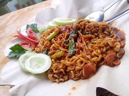 Waroeng Mie Seuhah Teh Aas 1