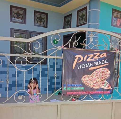 Aurel Pizza Homemade 7