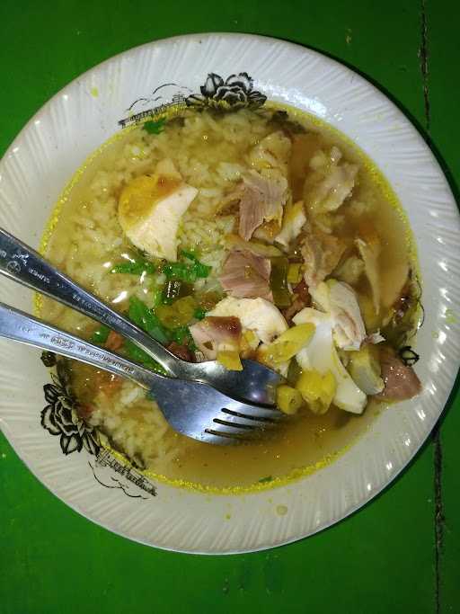 Soto Ayam Simpang Tiga 9