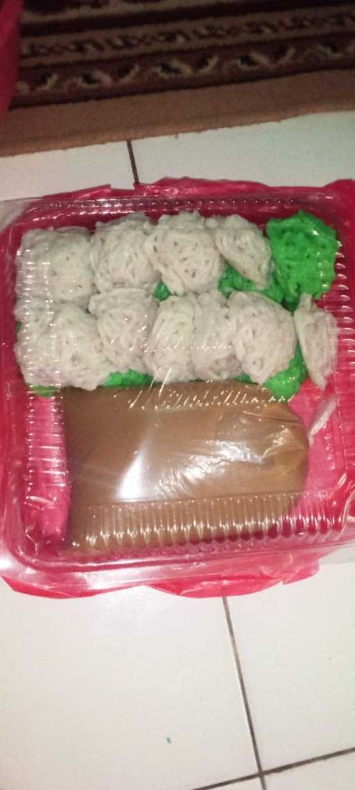 Kue Putu Mayang Mpok Ewa 4