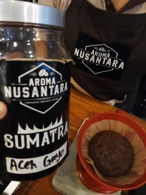 Toko Kopi Aroma Nusantara - Menara Mth 3