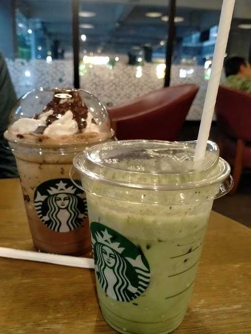 Starbucks - Menara Bidakara 5