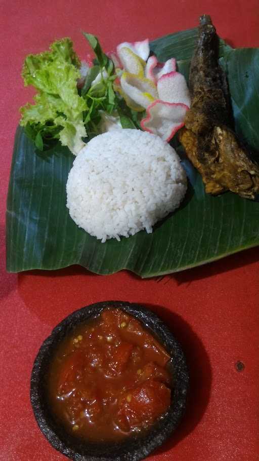 Pecel Ayam Cah Bumen 1