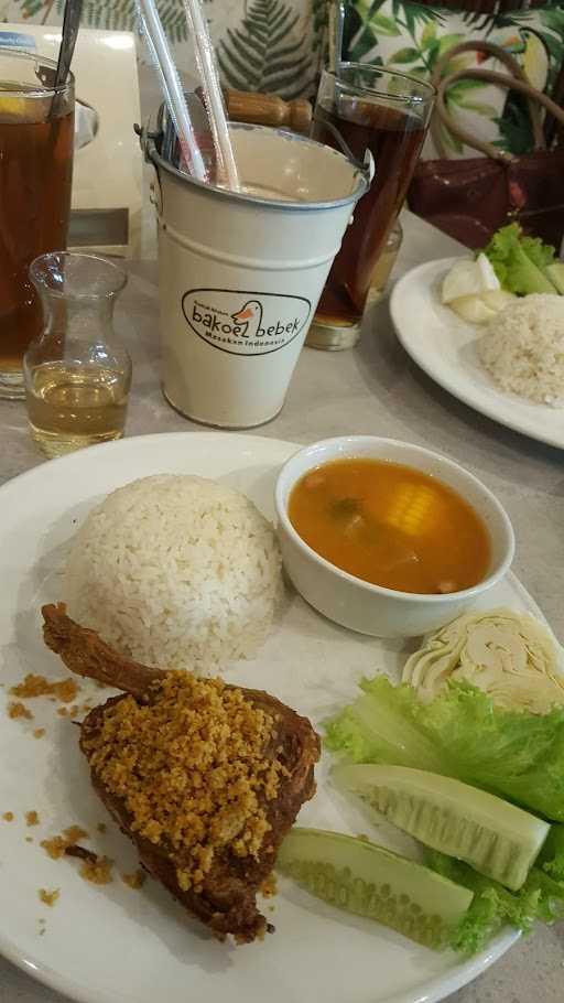 Rumah Makan Bakoel Bebek 5