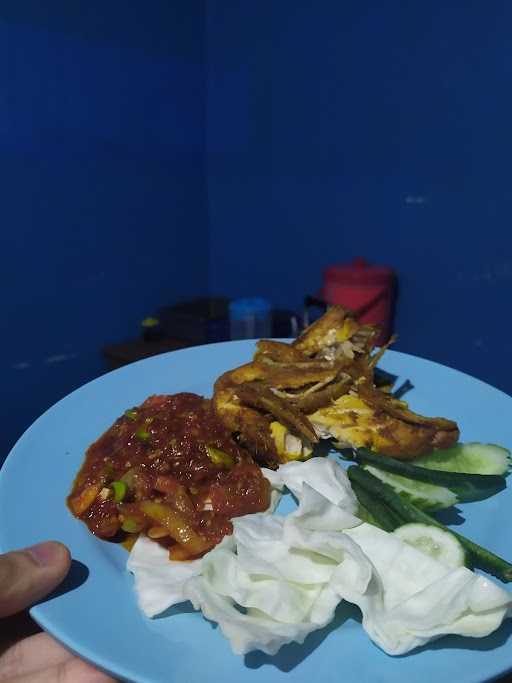 Warung Makan Nusantara 4