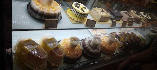 Holland Bakery 9