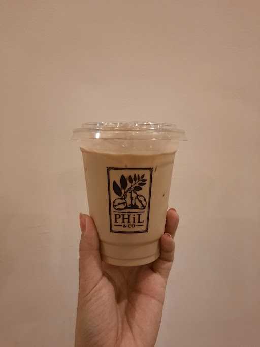 Phil & Co - Coffee Shop Cafe Depok / Co - Working Space 10