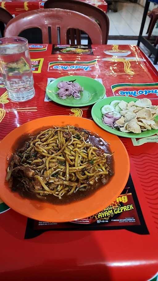 Acehnesse Hot Spicy Noodle And Rice 4