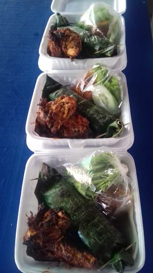 Ayam Bakar Bumbu Rujak Bude Is 6