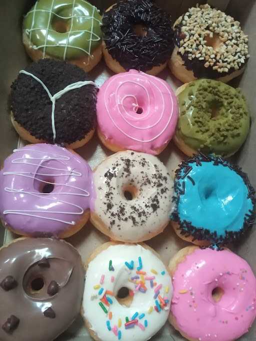 Donat Azar 8