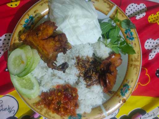 Nasi Uduk Kebon Sirih Ibu Enah 6