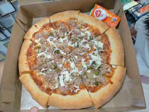 Pizza Plus 6