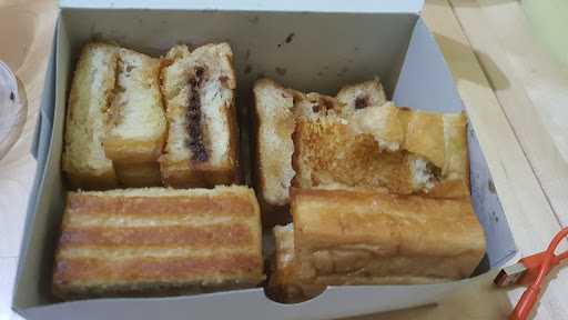 Roti Bakar Thoriq 2