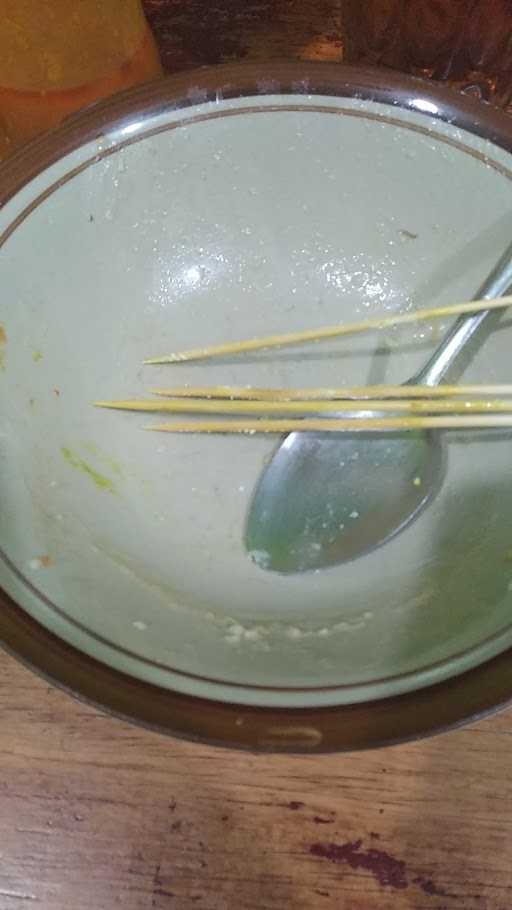 Rumah Makan Dan Bubur Ayam Cirebon Ibu Leni 1