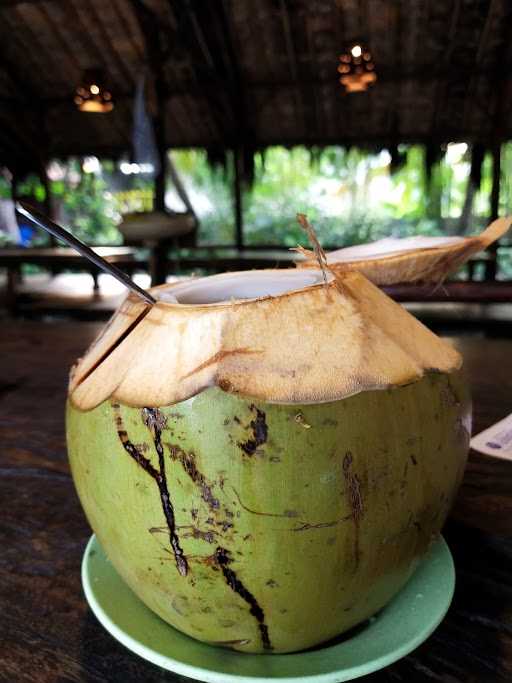 Rumah Makan Saung Talaga 10