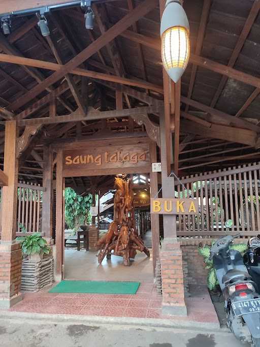 Rumah Makan Saung Talaga 8