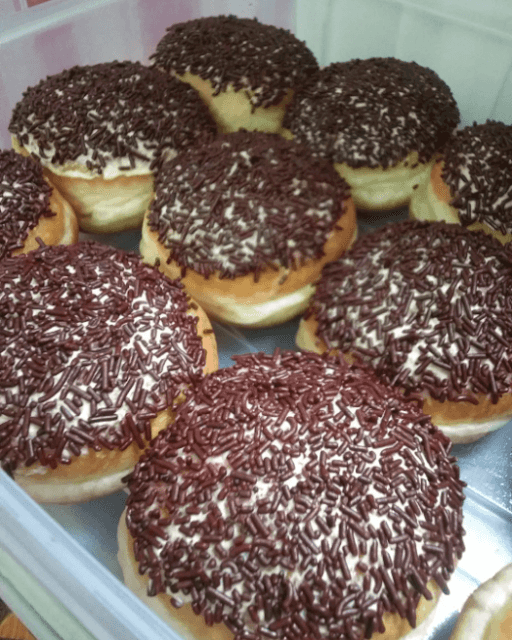 Donat Dinda & Bakery 1