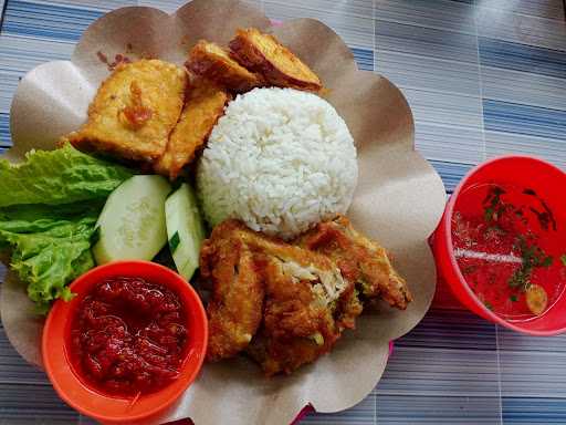 Ayam Bakar 88/Burger 88 9