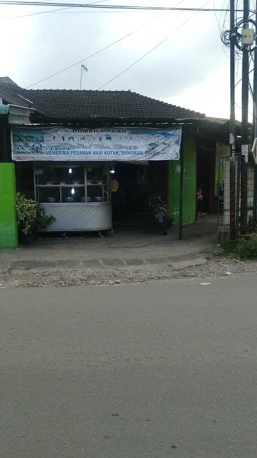 Rumah Makan Salero Bundo 8