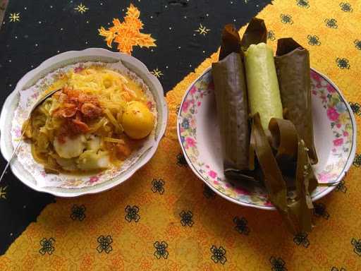 Bubur Ayam Dan Lontong Sayur Bang Sam. Kios Pasar Hewan Depan Uii 7