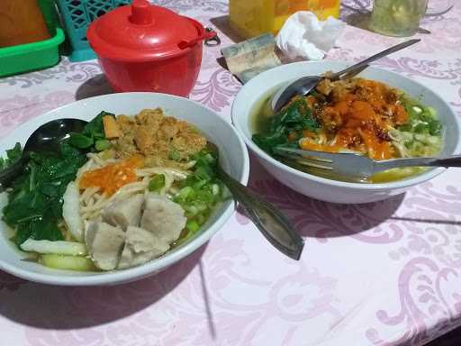 Mie Ayam Bakso Hakim꧋ꦩꦪꦄꦪꦩꦧꦏꦱꦲꦏꦩ 3