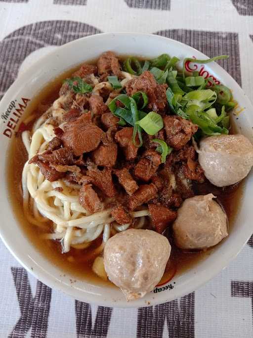 Mie Ayam & Bakso Mbah Pelo 3