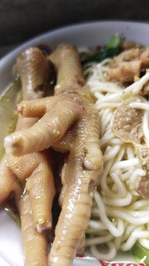 Mie Ayam Mbah Giyar 4