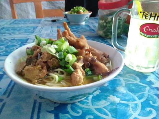 Mie Ayam Mbah Giyar 1