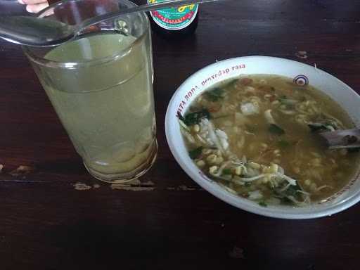 Pak Jiyo Soto Restaurant 3