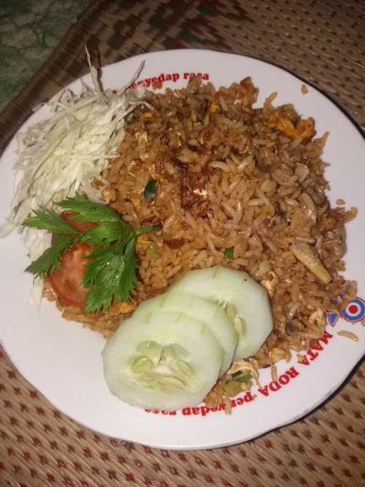 Warung Makan Mba Nur Spesial Ayam Kampung (Bakmi Goreng/Godog, Nasi Goreng) 2