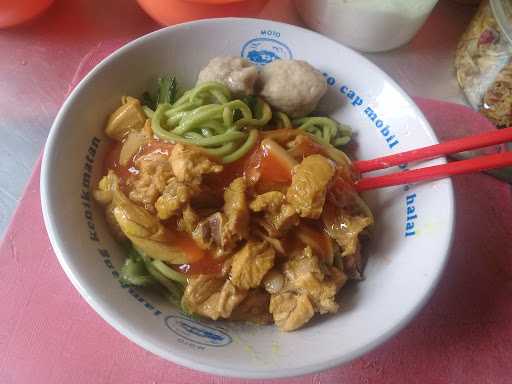 Mie Ayam Hijau D'Ngalimed 3