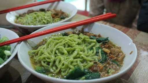 Mie Ayam Hijau D'Ngalimed 2