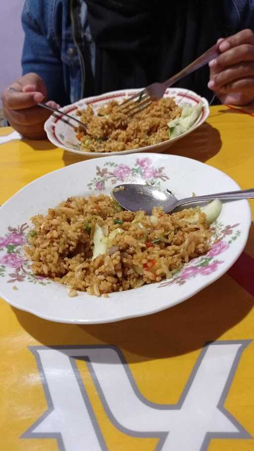 Nasi Goreng Pak Sari 5