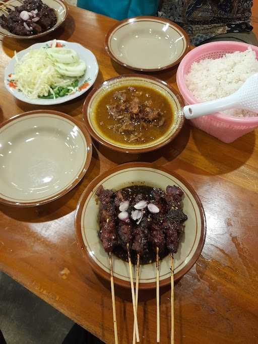 Warung Sate Mas Didik Ampirono 1