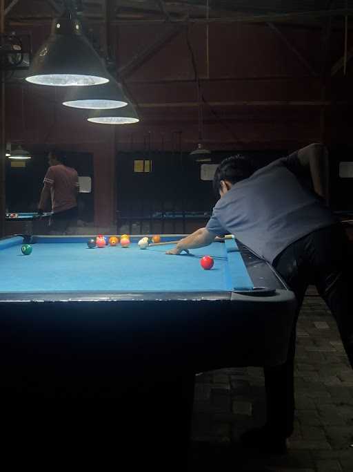 Billiard & Caffe Jowa 5