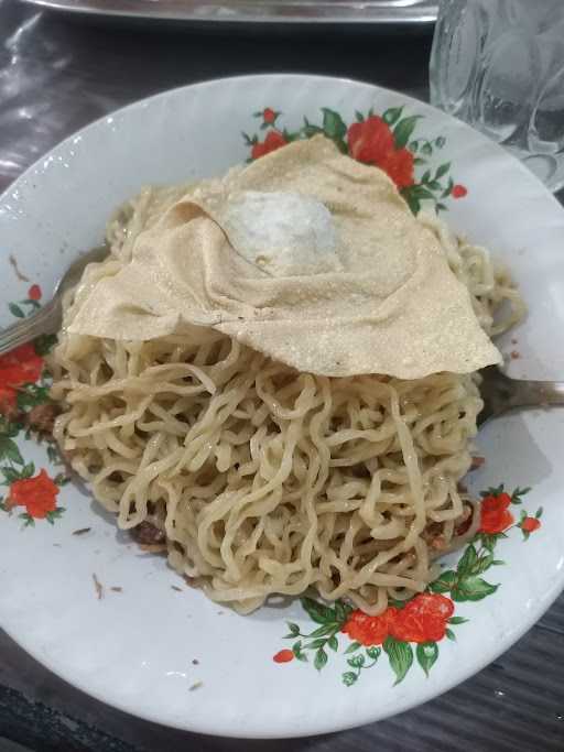 Pangsit Mie & Rawon Ncek Gundul 5