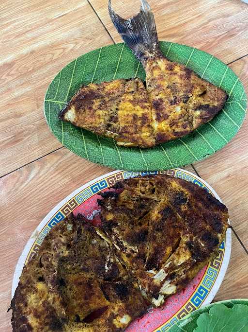 Ikan Bakar Mas Malik 8