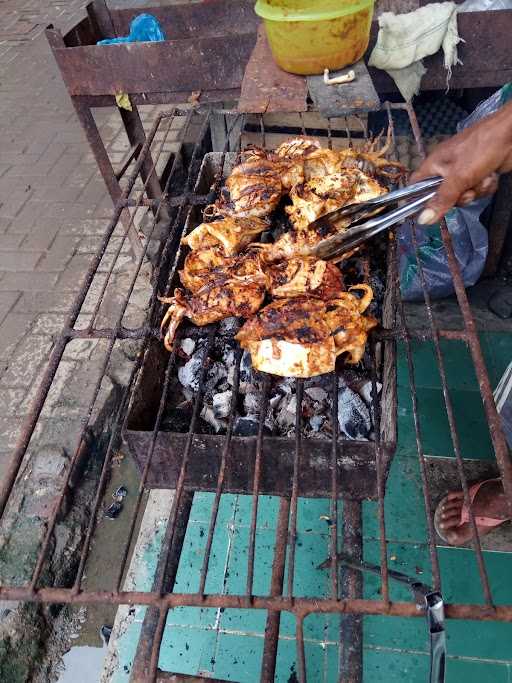 Rumah Makan Ade 9